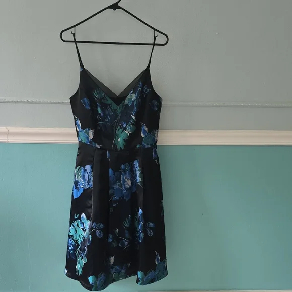 White House Black Market Black Dress with Blue Floral Design - Picture 1 of 3